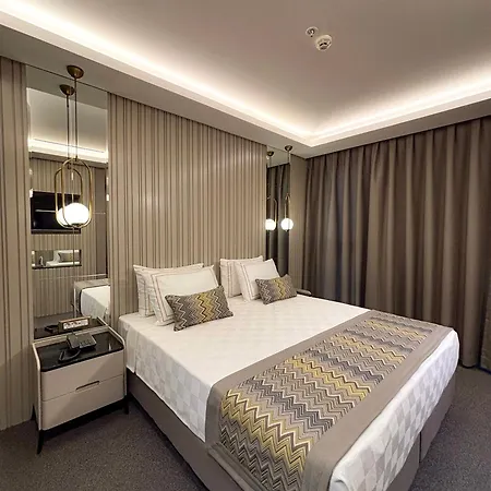 Saygın Beşiktaş 4*